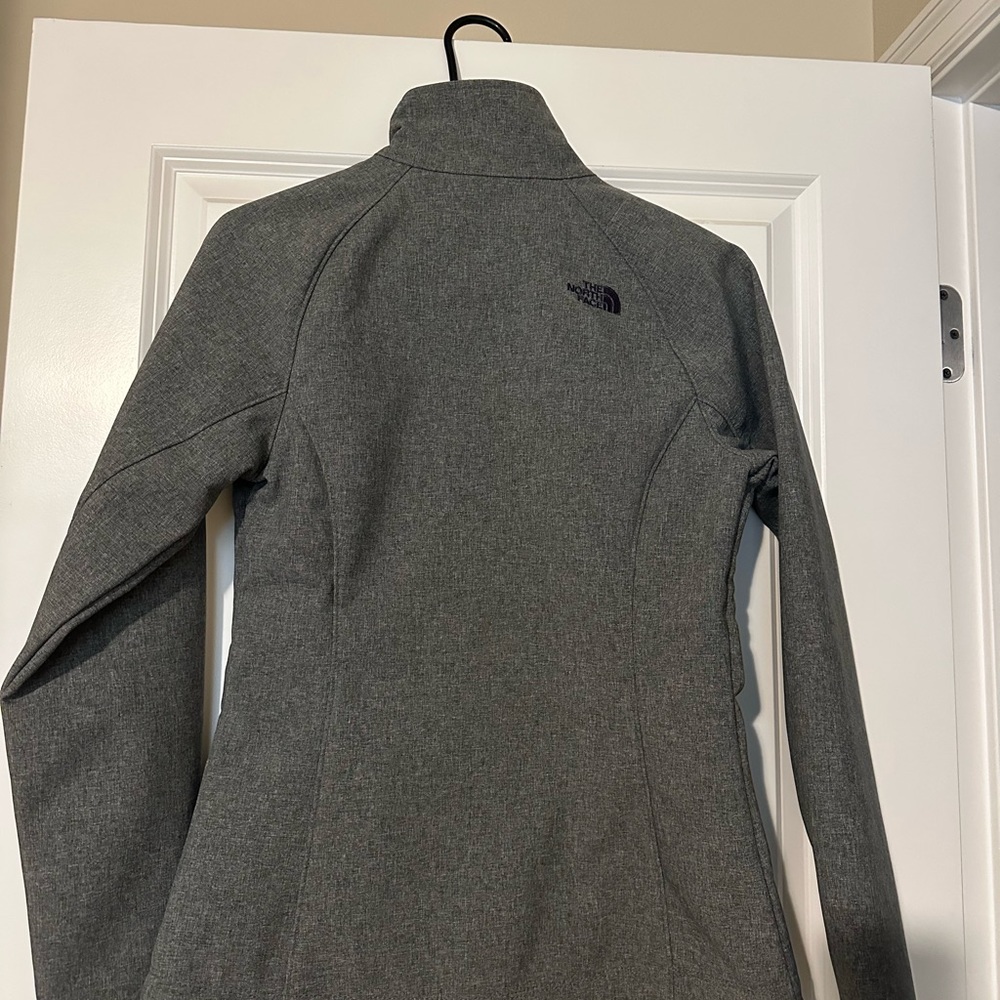 North face Soft Shell Jacket - Picture 2 of 2